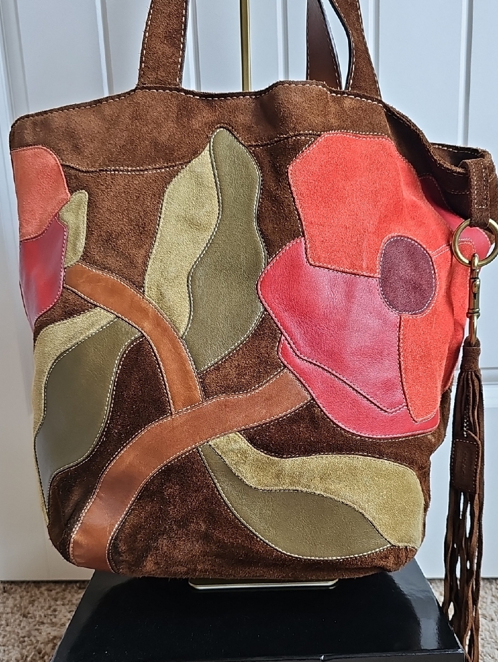 RARE Vintage 2006 Coach Limited Edition "Poppy for Peace" Suede Tote 9259 - EUC - Picture 3 of 15